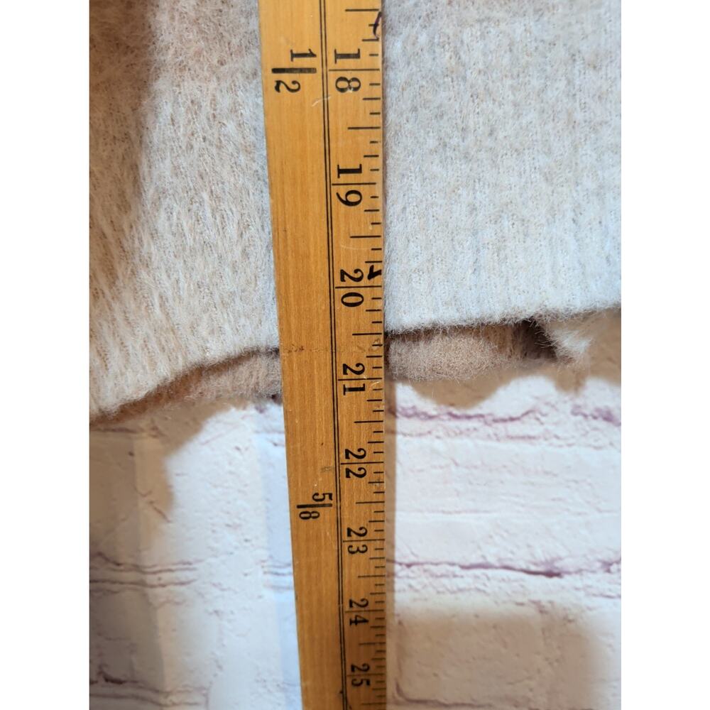 Natural Life Fuzzy Knit Exposed Seam Sz XL V-Neck Pullover Sweater Oatmeal Tan - Picture 8 of 14